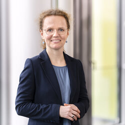 Prof. Dr. Christine Arentz